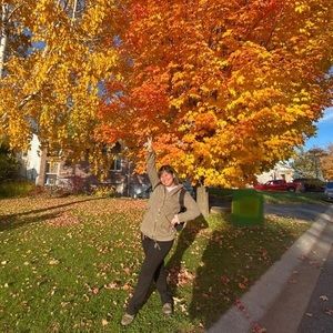 Meet your Posher, Neigellene